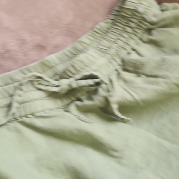 Green Wide-Leg Pants - Picture 3 of 10